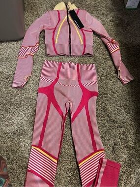 Striped High-Waist Leggings & Zip Crop Jacket Set - Pink/Yellow